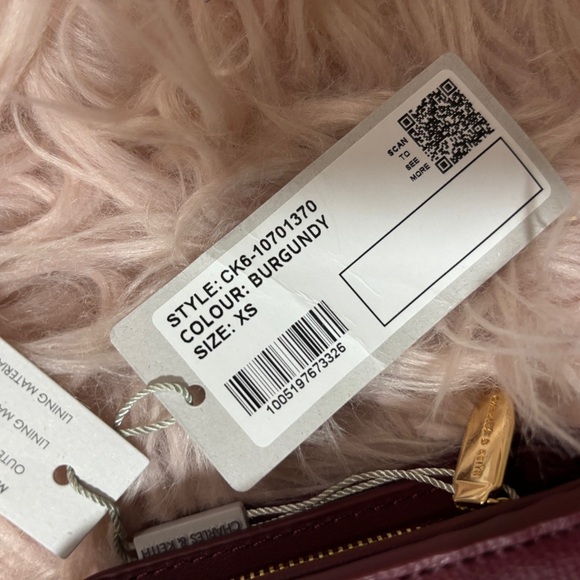 Charles & Keith Deep Red Wallet - Picture 4 of 5